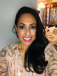 Meet your Posher, Nina